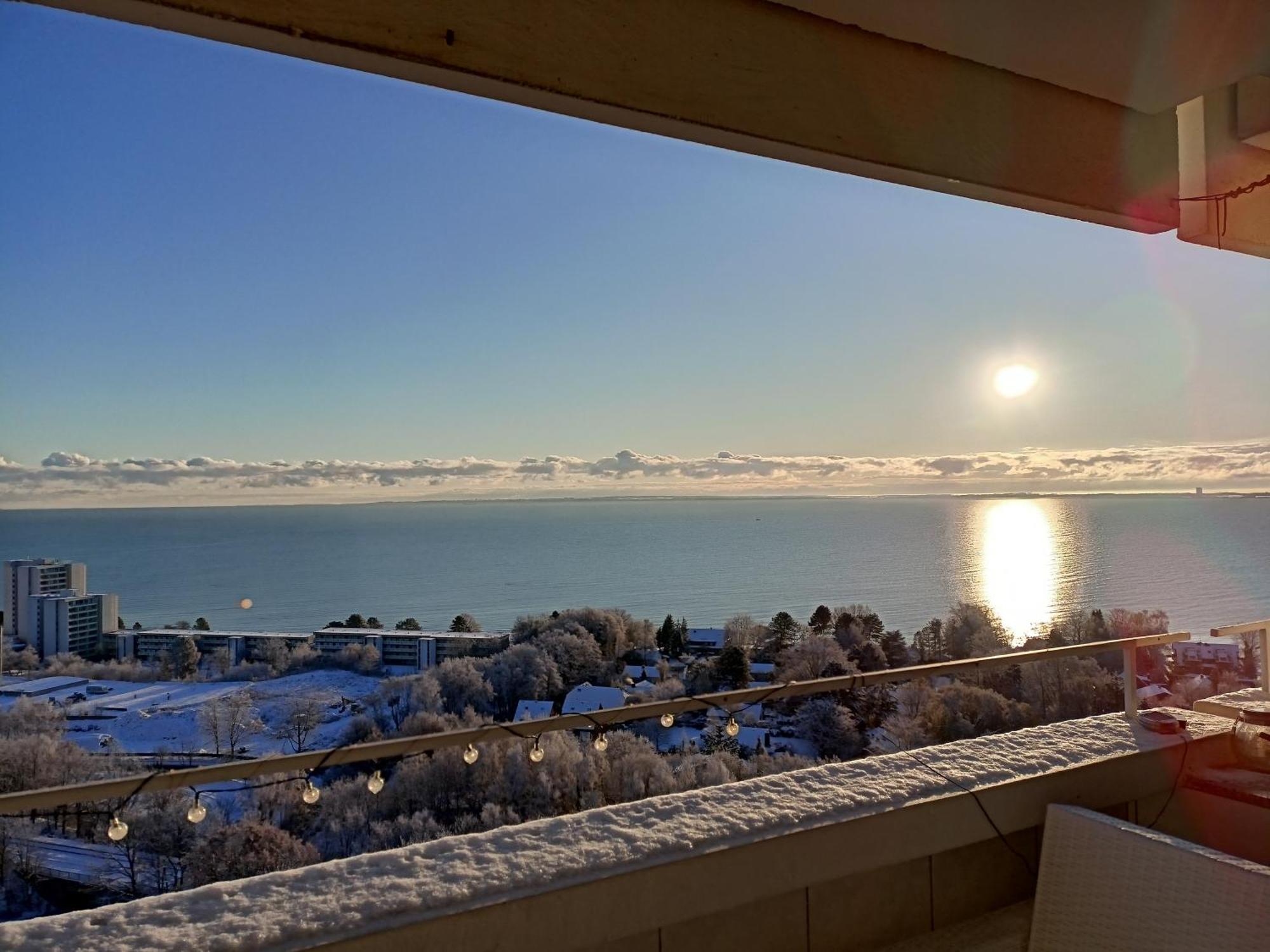 Wohnung Mit Traumhaftem Meerblick Und Schwimmbad 希尔克道夫 外观 照片